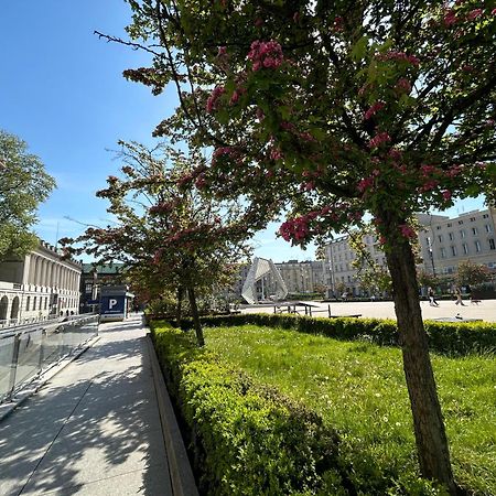 Apartamenty Pl. Wolnosci 6 포즈난 외부 사진