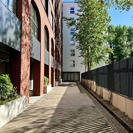 Apartamenty Pl. Wolnosci 6 포즈난 외부 사진