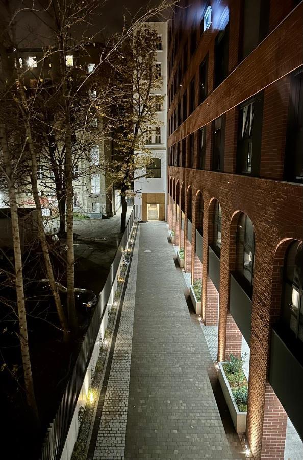 Apartamenty Pl. Wolnosci 6 포즈난 외부 사진